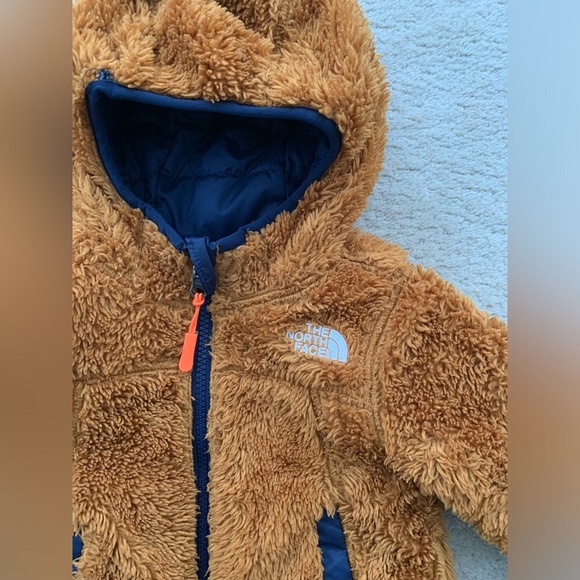 The North Face Size 2T Reversible Chimborazo Blue Bear Brown Fleece Puffer Coat - Picture 11 of 13